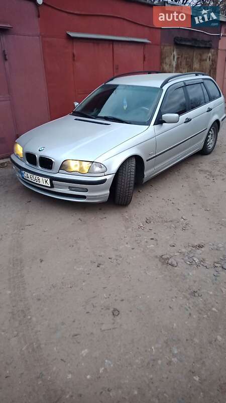 Універсал BMW 3 Series 2000 в Смілі