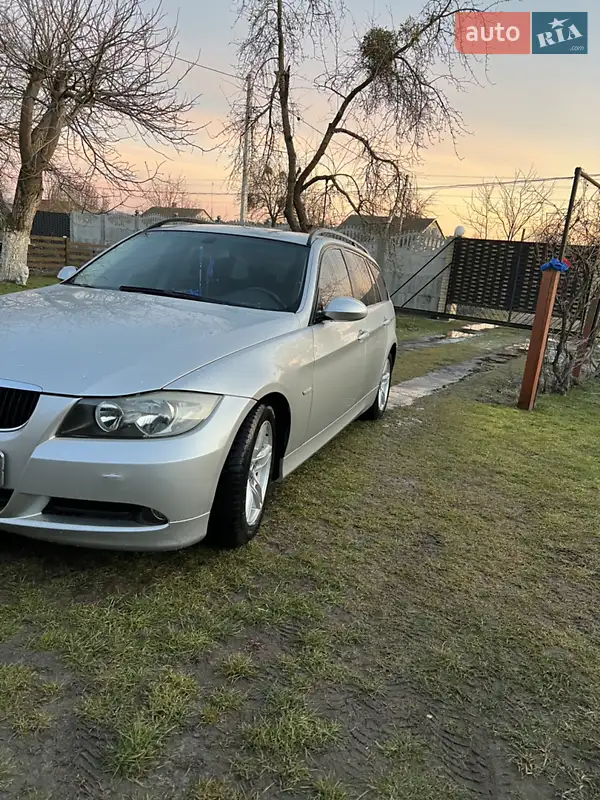 BMW 3 Series 2005