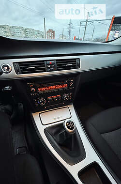 Седан BMW 3 Series 2007 в 