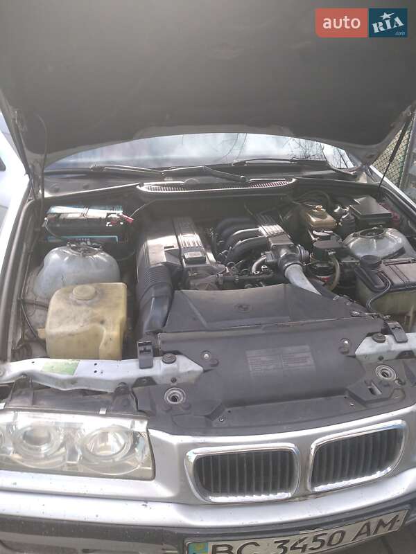 Универсал BMW 3 Series 1997 в Бродах