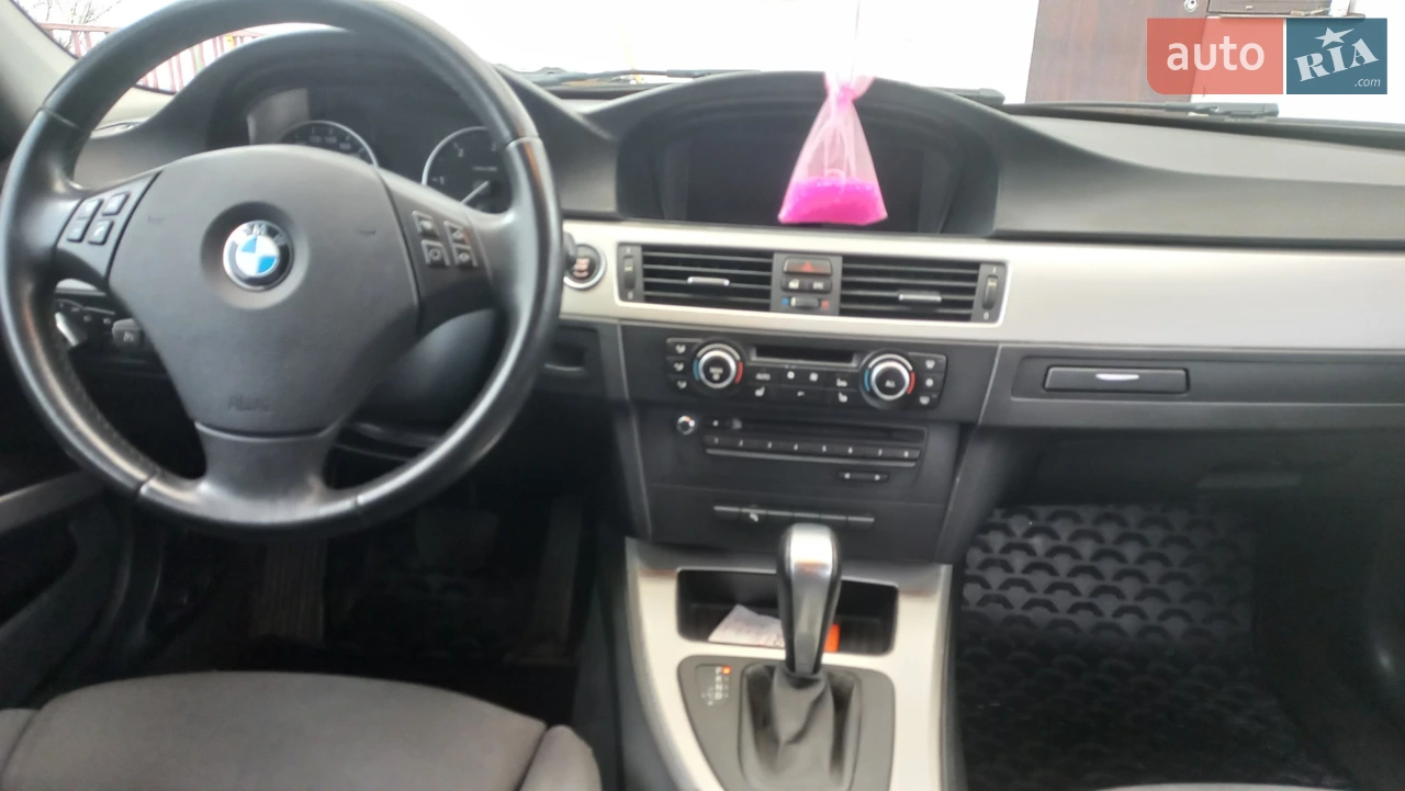2011 BMW 3er - мініатюра 29