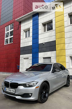 Седан BMW 3 Series 2014 в Кропивницком