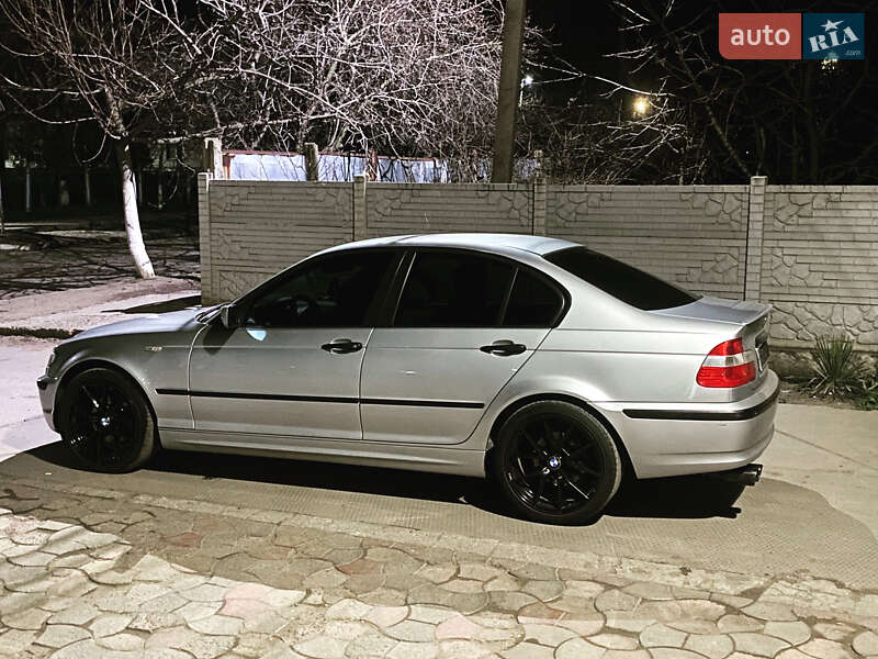 Седан BMW 3 Series 2002 в Одессе