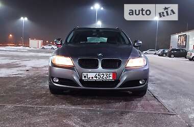 Универсал BMW 3 Series 2011 в Звягеле