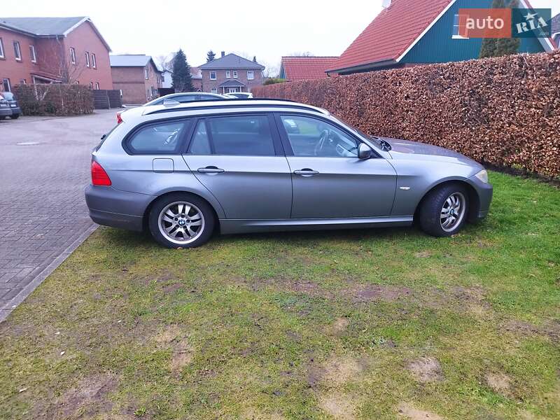 Універсал BMW 3 Series 2011 в Звягелі