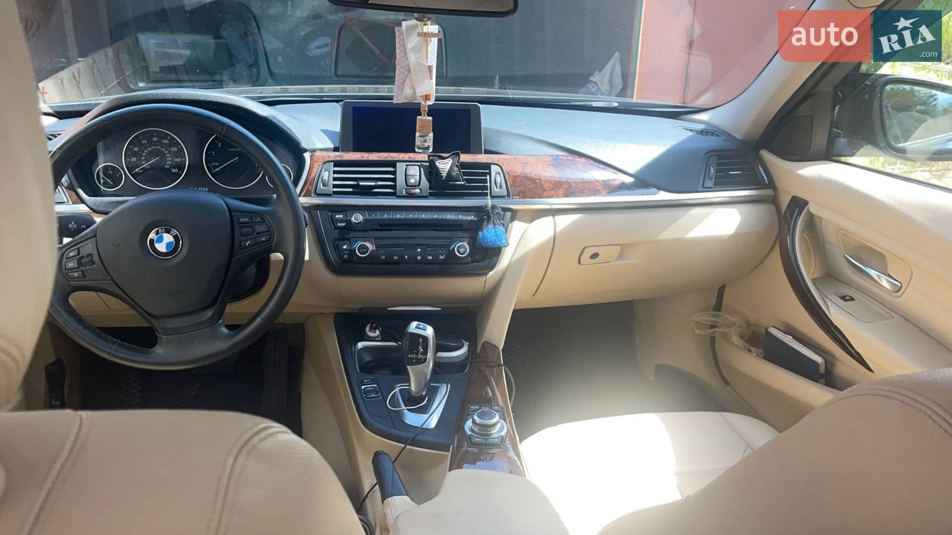 2013 BMW 3er - мініатюра 2