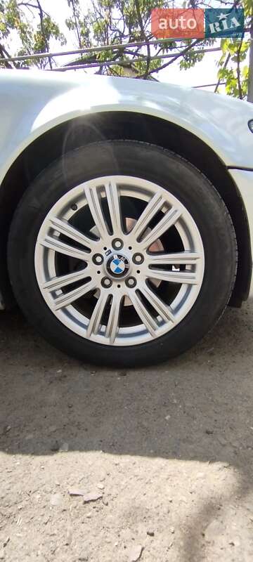 Седан BMW 3 Series 2003 в Ужгороді