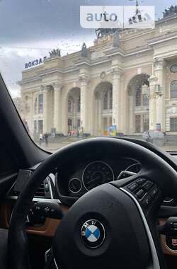Седан BMW 3 Series 2016 в 