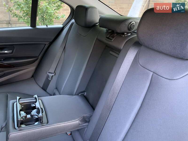Седан BMW 3 Series 2014 в Одессе фото 8 Седан BMW 3 Series 2014 в Одессе