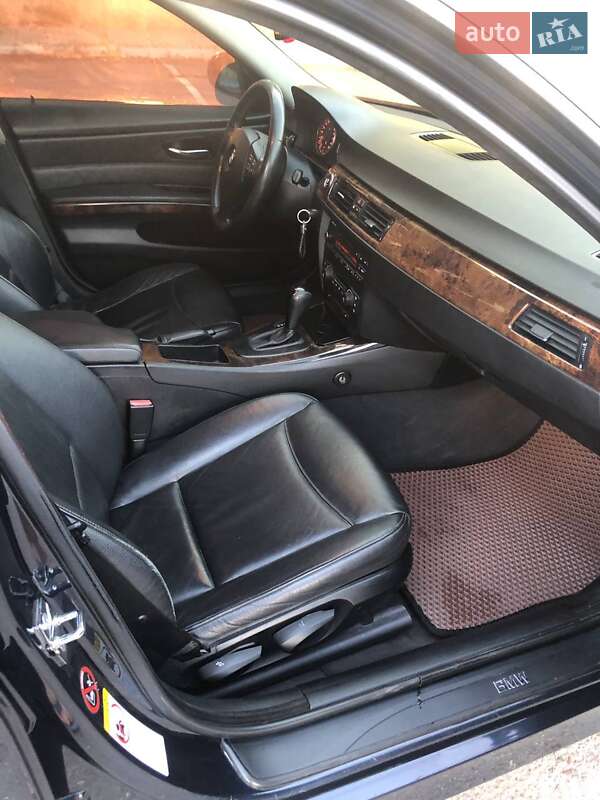 Седан BMW 3 Series 2005 в Николаеве фото 7 Седан BMW 3 Series 2005 в Николаеве