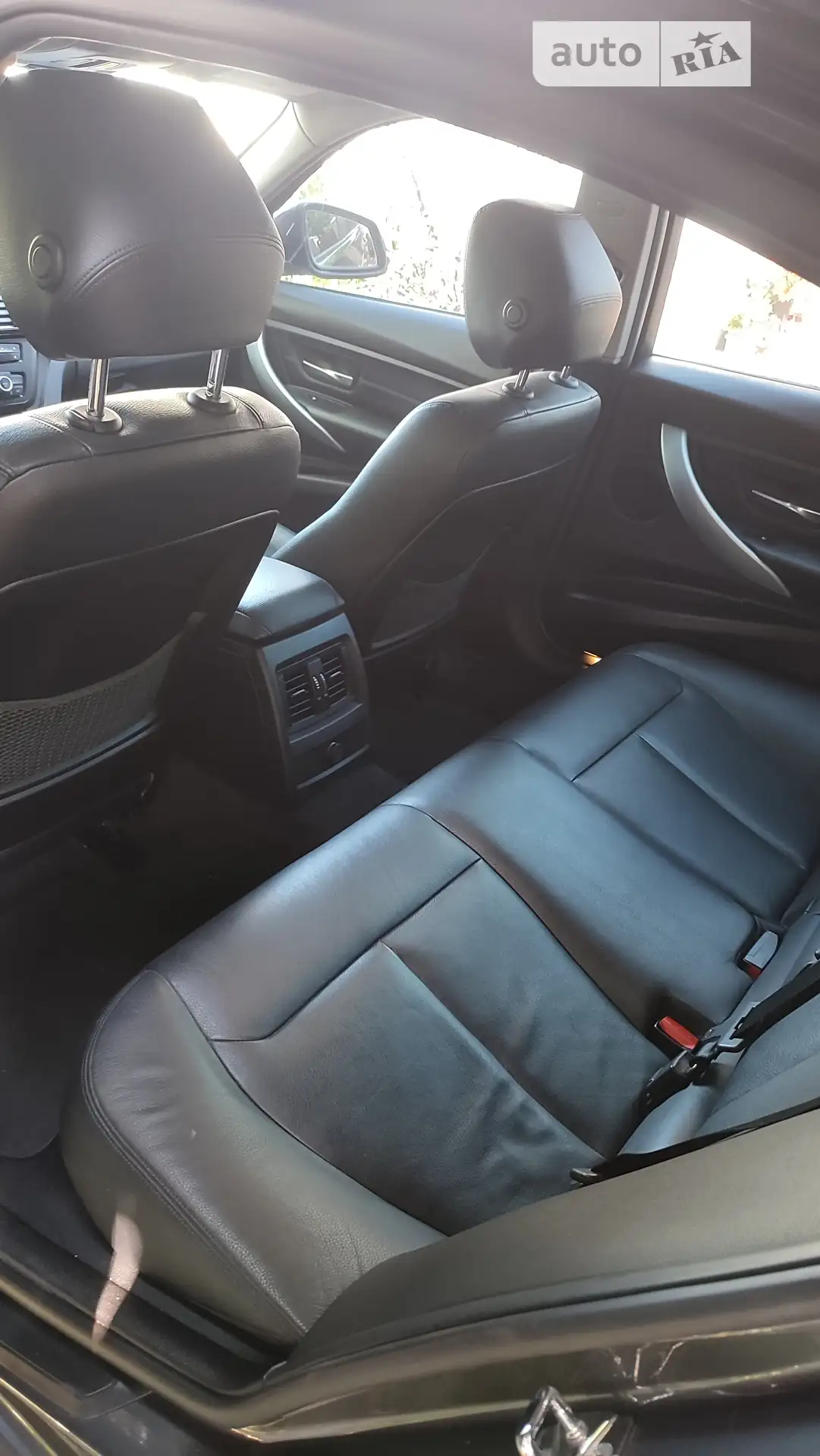 2012 BMW 3er - мініатюра 11