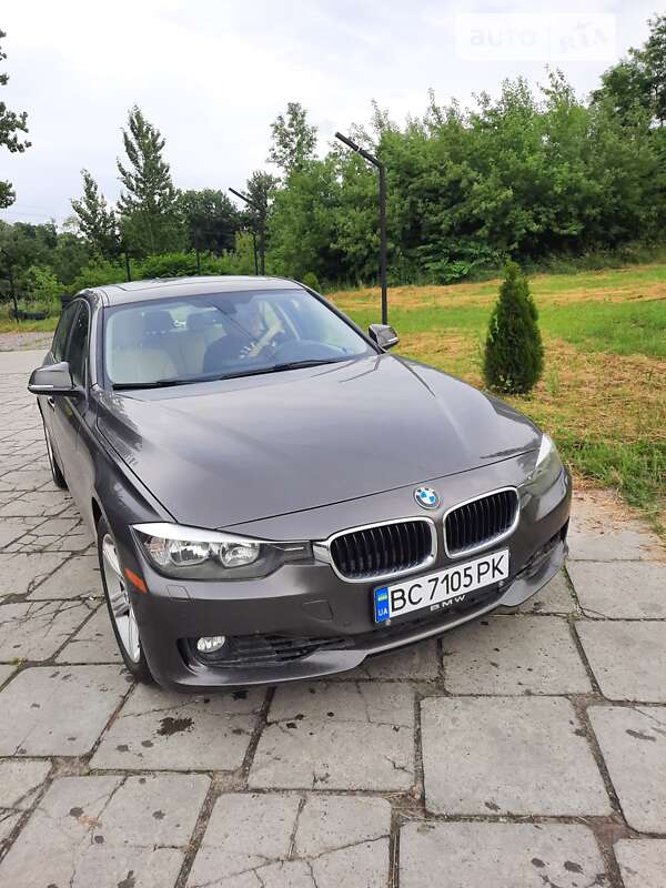 Седан BMW 3 Series 2014 в Львове