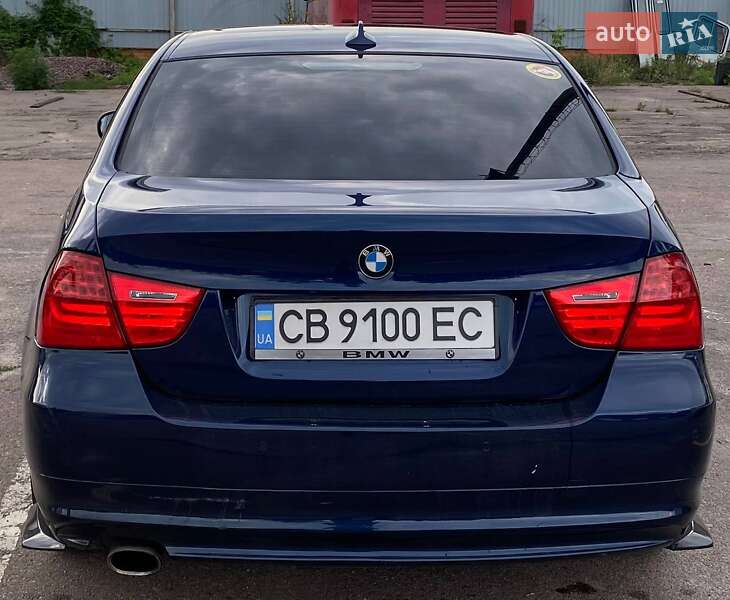 Седан BMW 3 Series 2010 в Нежине