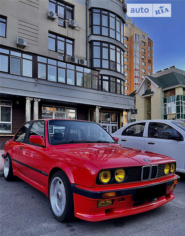 Купе BMW 3 Series 1985 в Киеве