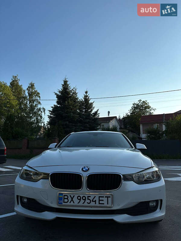Седан BMW 3 Series 2013 в Киеве