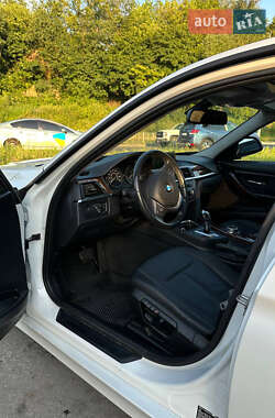 Седан BMW 3 Series 2013 в 