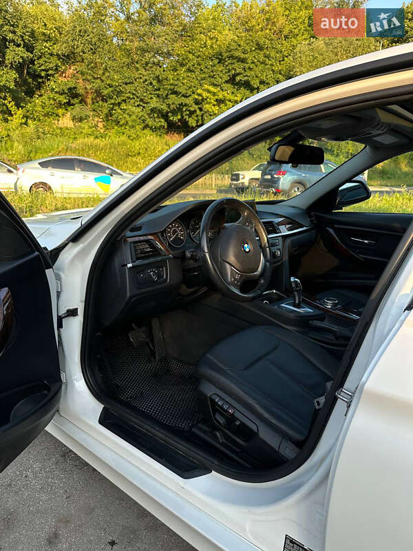 Седан BMW 3 Series 2013 в Киеве