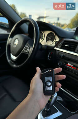 Седан BMW 3 Series 2013 в 