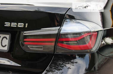 Седан BMW 3 Series 2012 в 