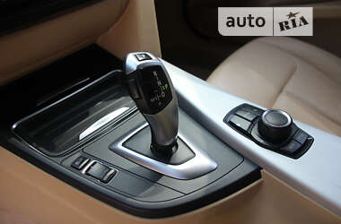 Седан BMW 3 Series 2012 в 