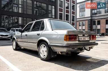 Седан BMW 3 Series 1986 в Києві