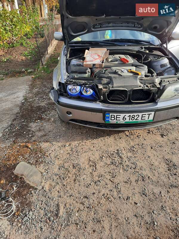 Универсал BMW 3 Series 2003 в Николаеве фото 10 Универсал BMW 3 Series 2003 в Николаеве