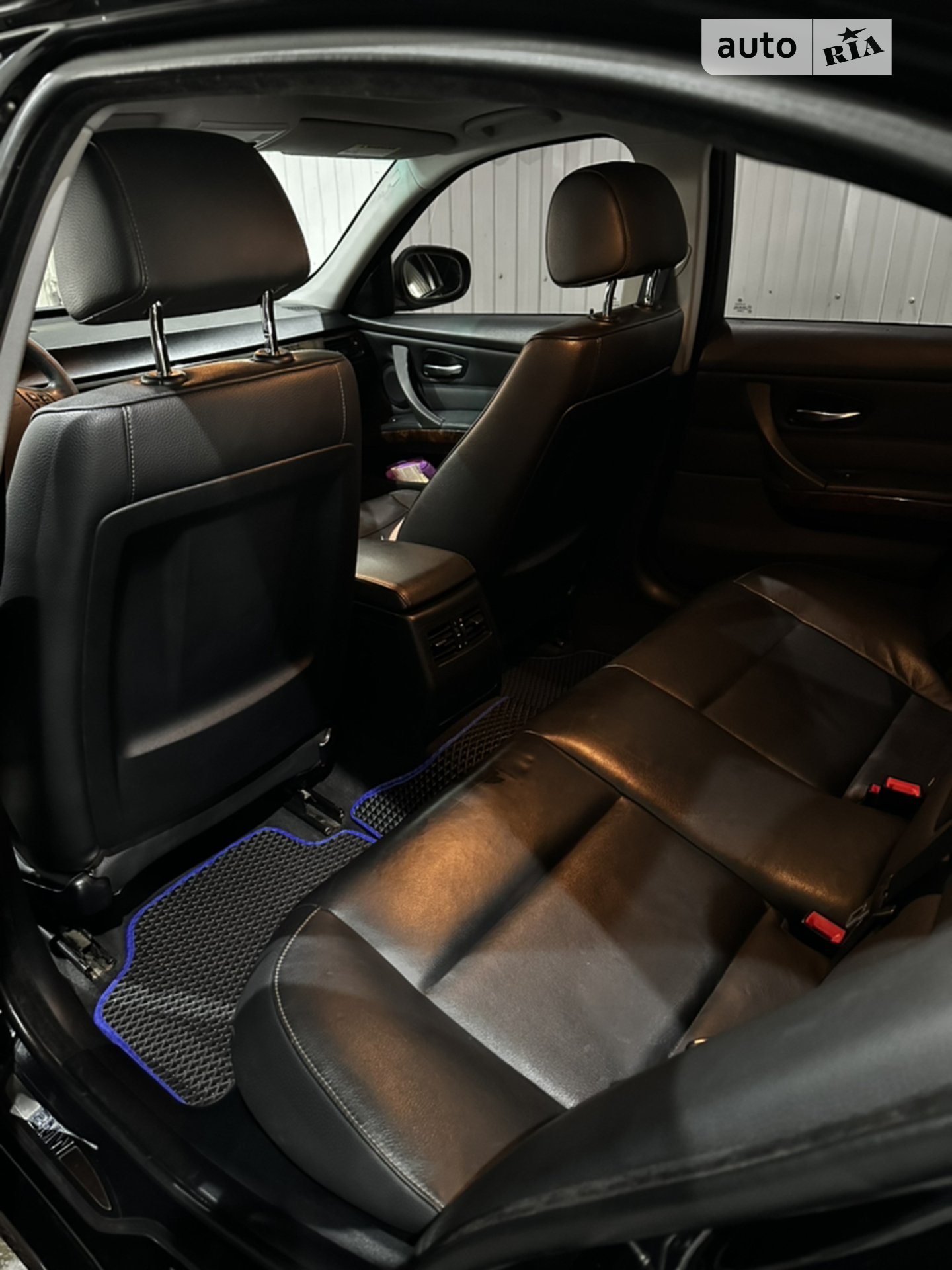 2010 BMW 3er - мініатюра 12