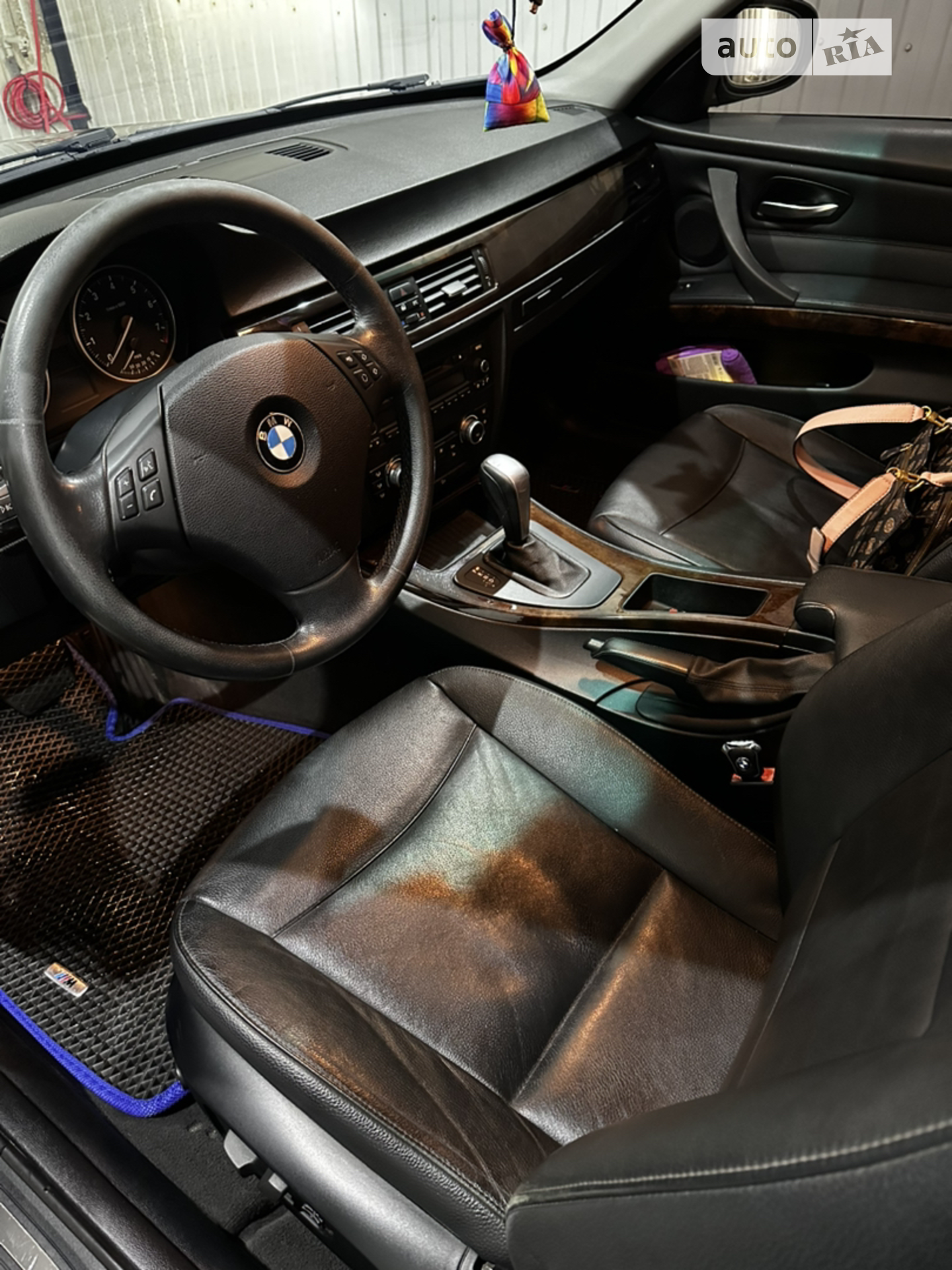 2010 BMW 3er - мініатюра 11