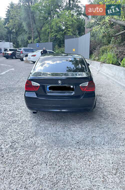 Седан BMW 3 Series 2005 в 