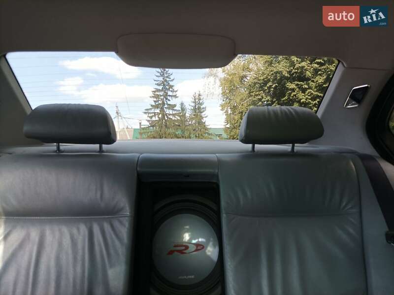 Седан BMW 3 Series 1999 в Маньковке