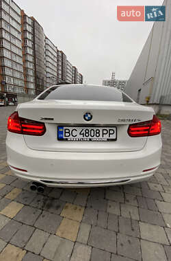 Седан BMW 3 Series 2013 в 