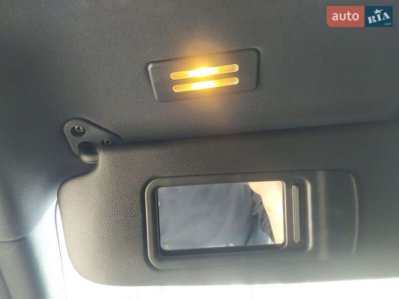 Седан BMW 3 Series 2009 в Львове