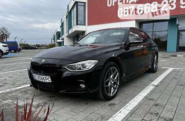 Седан BMW 3 Series 2013 в Львові