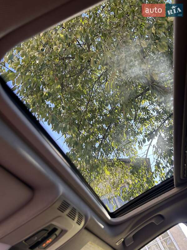 Седан BMW 3 Series 2014 в Млинове фото 3 Седан BMW 3 Series 2014 в Млинове