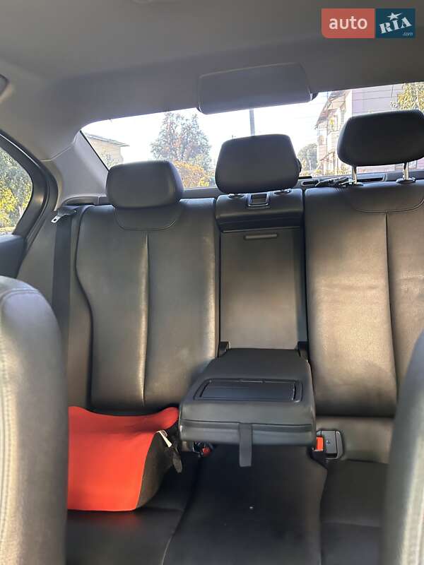 Седан BMW 3 Series 2014 в Млинове фото 11 Седан BMW 3 Series 2014 в Млинове