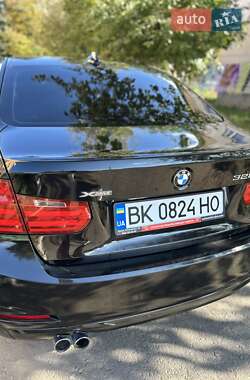 Седан BMW 3 Series 2014 в Млинове