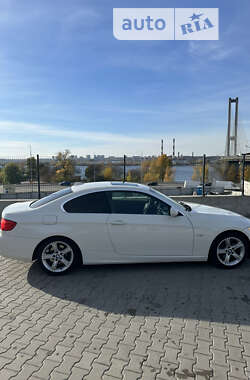 Купе BMW 3 Series 2013 в Києві