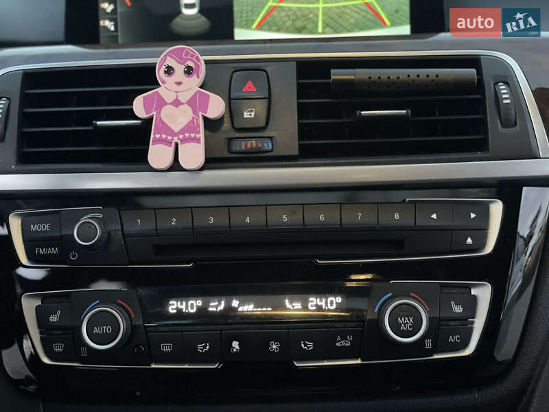 Седан BMW 3 Series 2016 в Вінниці