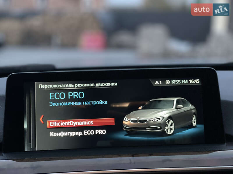 Седан BMW 3 Series 2016 в Вінниці