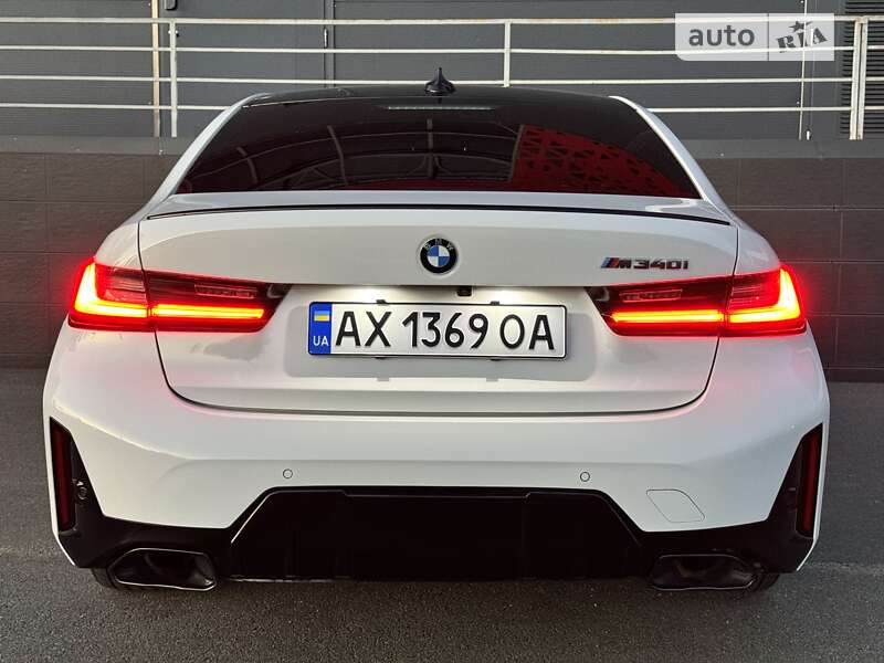 Седан BMW 3 Series 2022 в Киеве