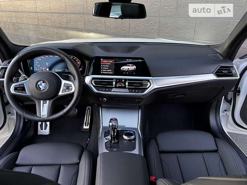 Седан BMW 3 Series 2022 в Киеве
