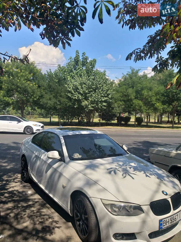Купе BMW 3 Series 2013 в Одессе