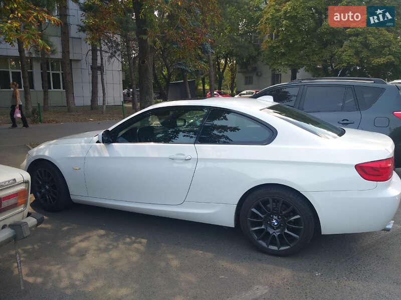 Купе BMW 3 Series 2013 в Одессе