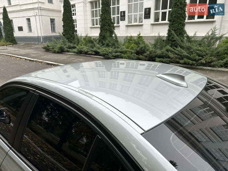 Седан BMW 3 Series 2017 в Белой Церкви