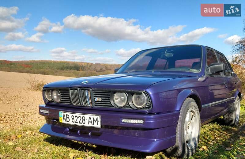 Седан BMW 3 Series 1988 в Летичеве