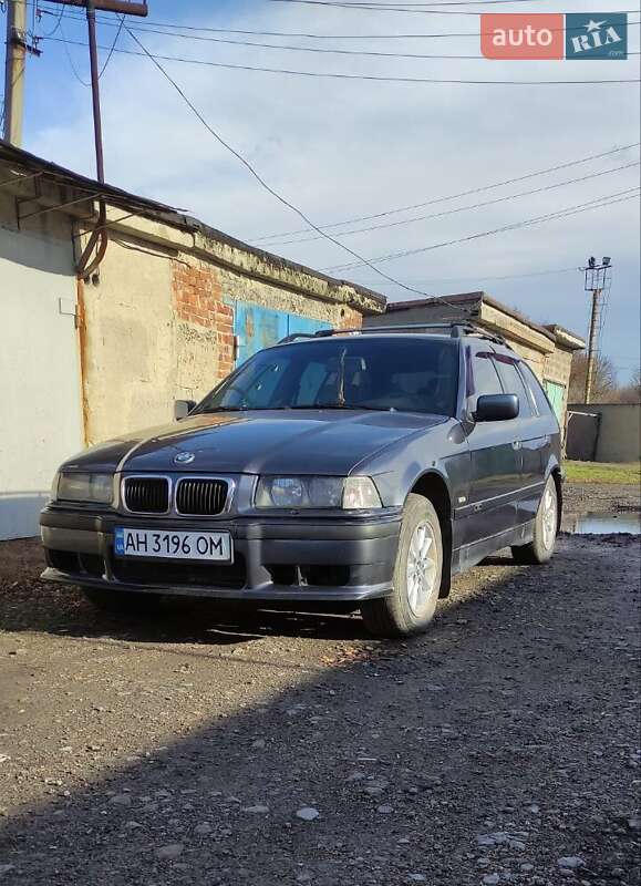 Универсал BMW 3 Series 1999 в Покровске