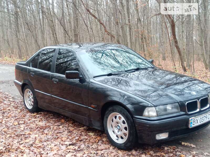 Седан BMW 3 Series 1995 в Каменец-Подольском