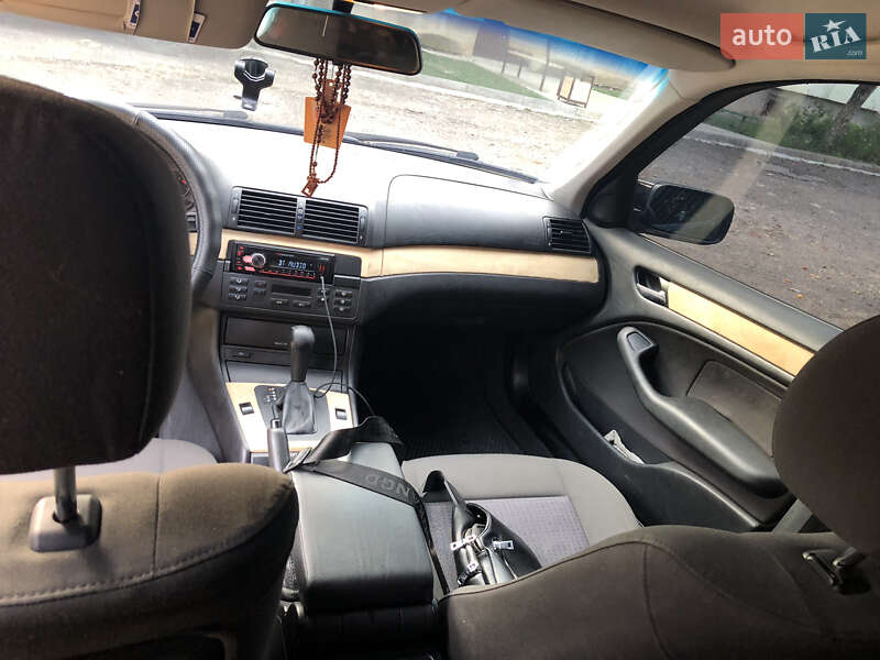 Универсал BMW 3 Series 2003 в Бориславе