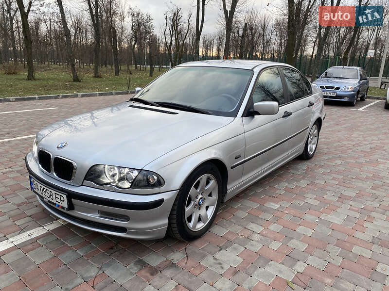Седан BMW 3 Series 2001 в Кропивницком
