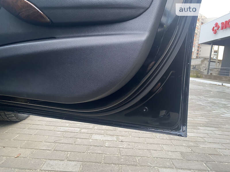 Седан BMW 3 Series 2013 в Каменском